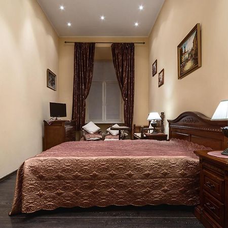 Bed & Breakfast In Downtown Lvov Exteriér fotografie